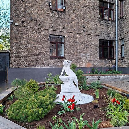 Silti, Atjaunoti Dzivokli Tuvu Centram - 1St Floor Riga Exterior foto