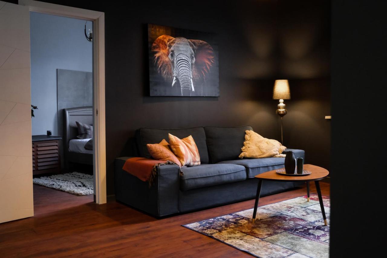 Silti, Atjaunoti Dzivokli Tuvu Centram - 1St Floor Riga Exterior foto